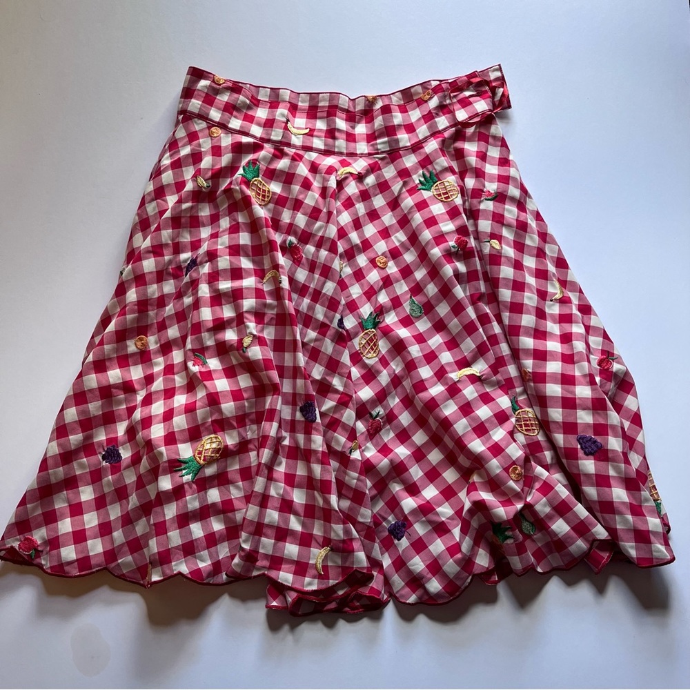 LIKE NEW M STUNNING Niche Embroidered Fruit Skirt ModCloth